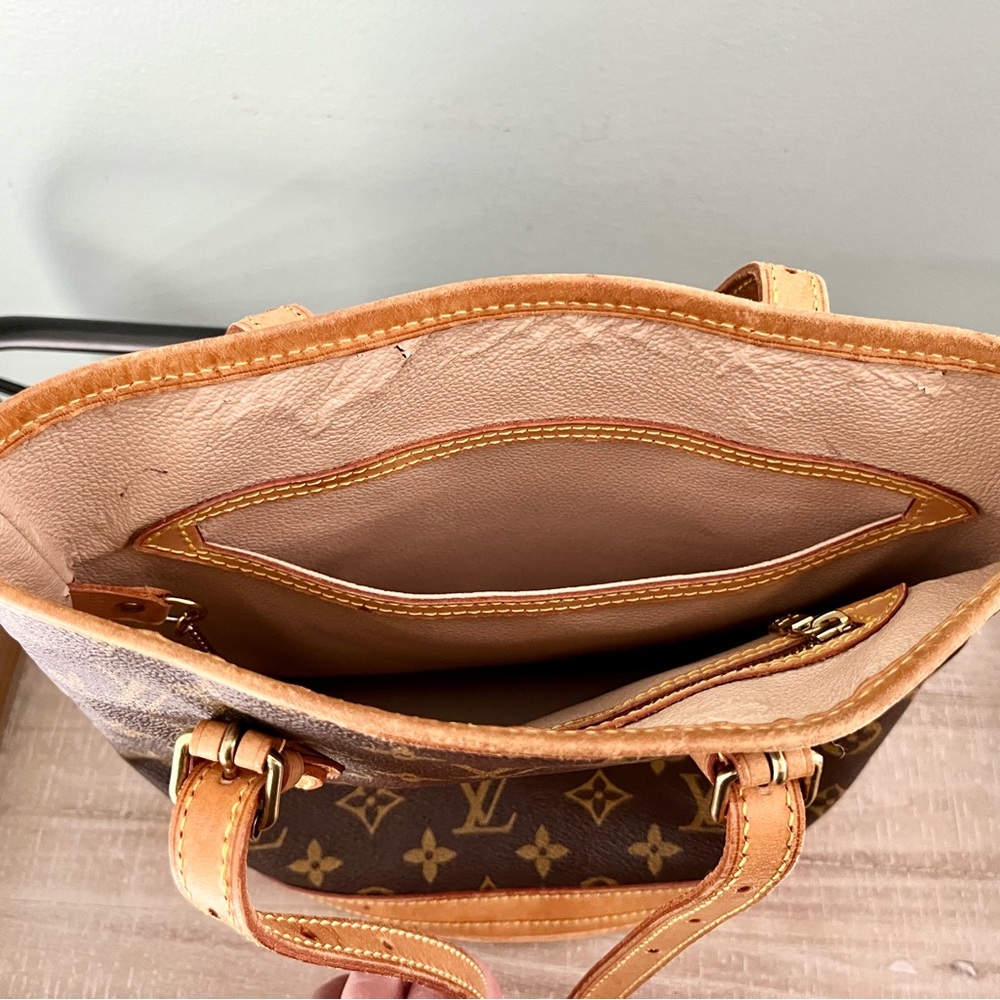 Louis Vuitton Authentic Monogram Petite Bucket Bag ✨Vintage✨ - Picture 5 of 16